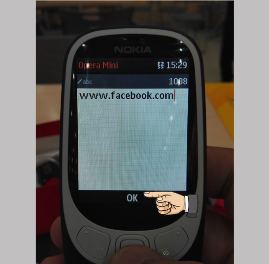 Vào Facebook trên Nokia 3310 2017